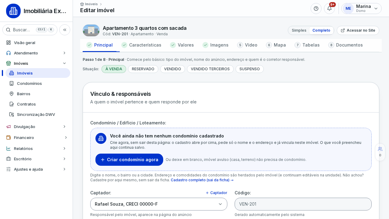 Cadastro do imóvel no painel com o campo Captador preenchido com o corretor responsável e o CRECI (dados fictícios)